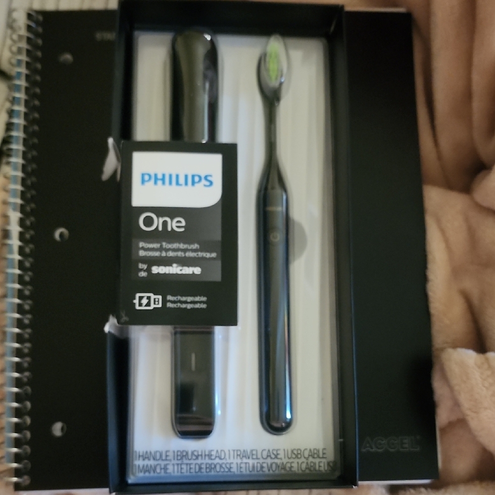 Philips One Rechargeable Toothbrush - Black